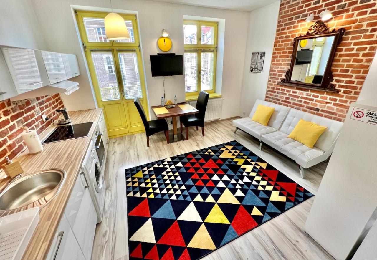 Red&Yellow Apartments Centrum Olsztyn  Exterior foto