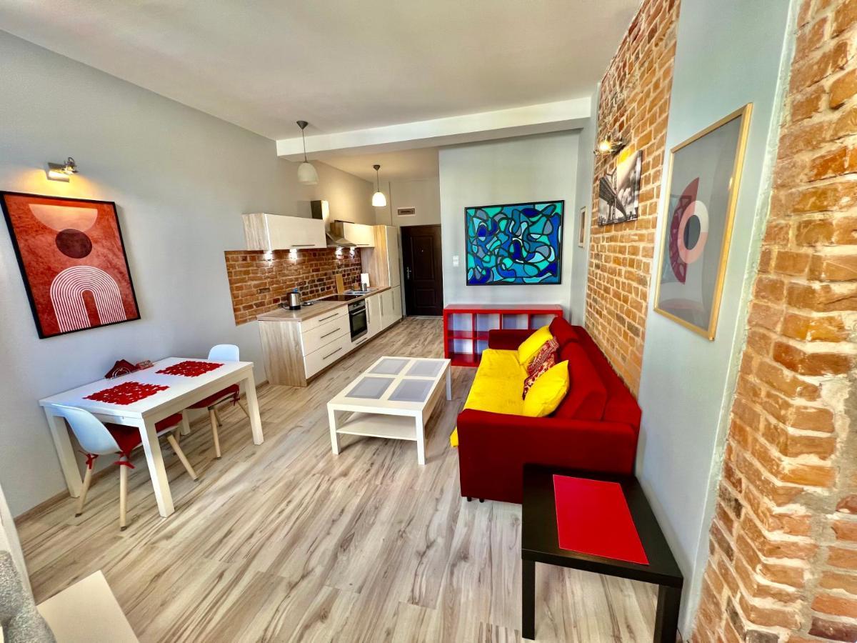 Red&Yellow Apartments Centrum Olsztyn  Exterior foto